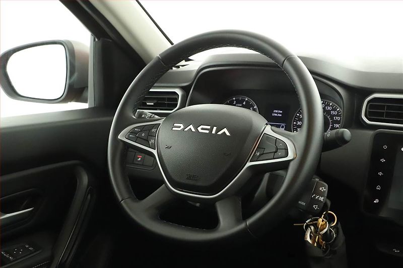 Dacia Duster (2023) 1.3 TCe - fotka 8 z 16