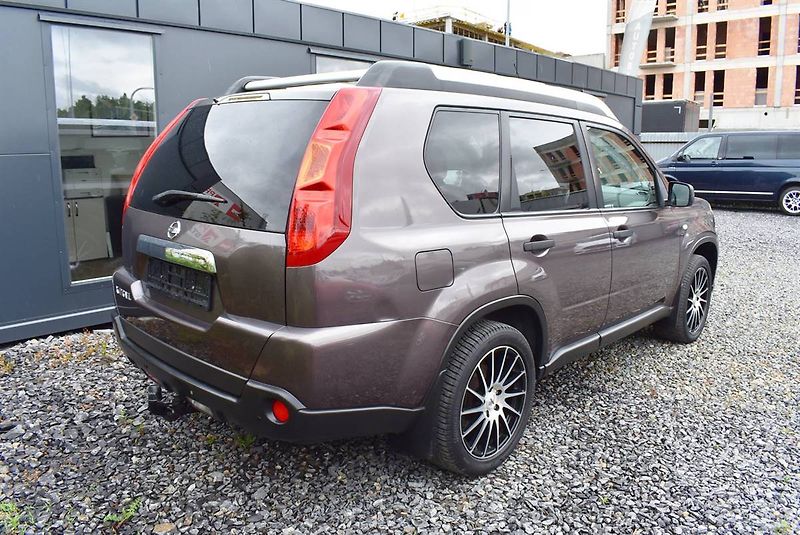 Nissan X-Trail 2,0 DCi 1M,4x4,SERVIS,TZ TOP - fotka 5 z 19