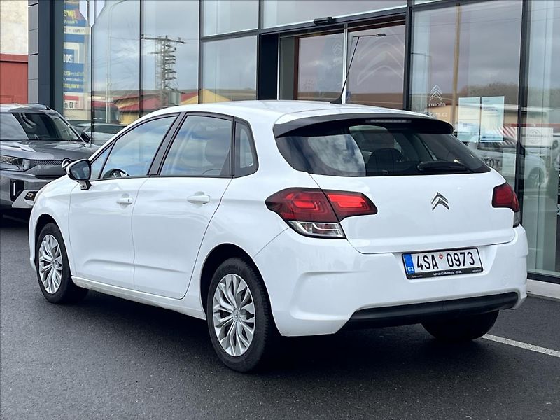 Citroën C4 1,6 BlueHDi  Live Edition - fotka 7 z 22