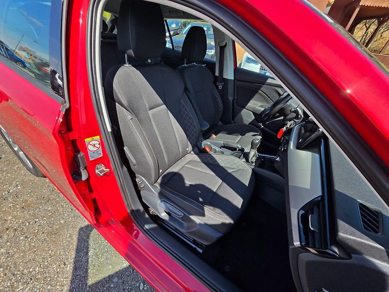 Škoda Scala (2019) 1.0 TSi 85kw Style - fotka 21 z 23