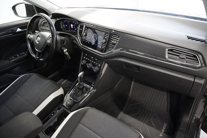 Volkswagen T-Roc 2.0 TDI  4MOTION DSG - fotka 23 z 27