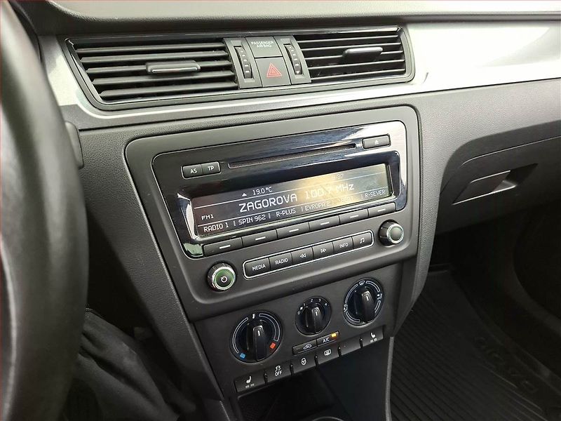 Škoda Rapid (2014) 1.2 TSI, ČR,1.maj - fotka 12 z 16