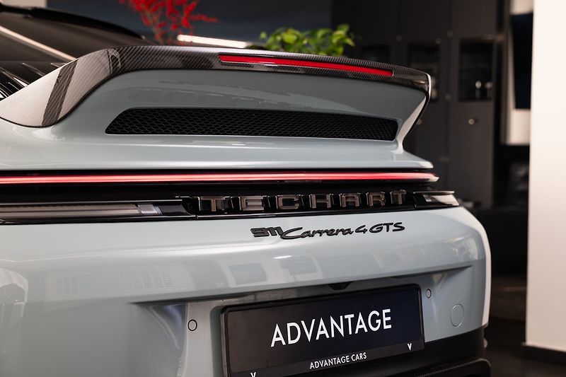 Porsche 911 (992.2) Carrera 4 GTS TECHART - fotka 33 z 34