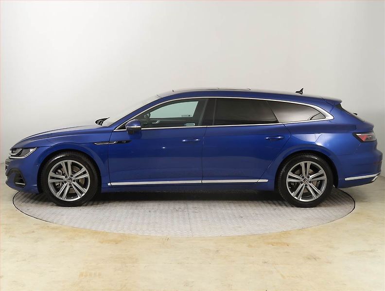 Volkswagen Arteon (2023) 2.0 TSI 4Motion - fotka 3 z 23