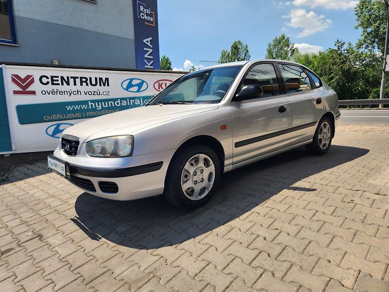 Hyundai Elantra (2001) 1.6-ZACHOVALÝ STAV-NÍZKÉ KM - fotografie inzerátu