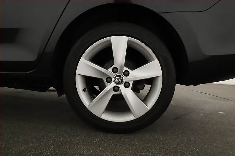 Škoda Rapid (2019) Style Plus 1.0 TSI, Serv.kniha - fotka 17 z 17