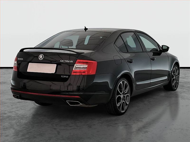 Škoda Octavia (2016) RS 2.0 TSI, Automat - fotka 5 z 23