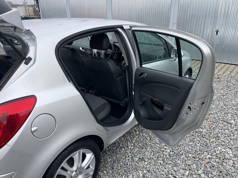 Opel Corsa 1.2i 80PS 141000KM KLIMA STK!! - fotka 126 z 169