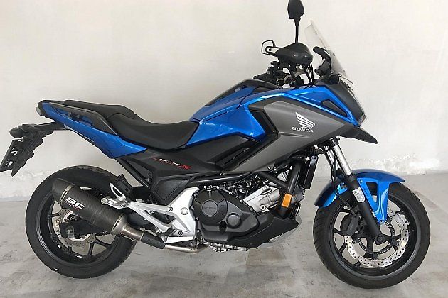Ojetá motorka Honda NC 750 X., zdroj: se svolením TipCars