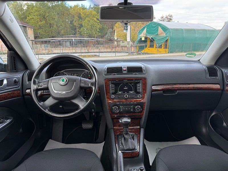 Škoda Octavia (2009) 1.4TSi 90kW *ALU*DSG*Isofix* - fotka 19 z 21