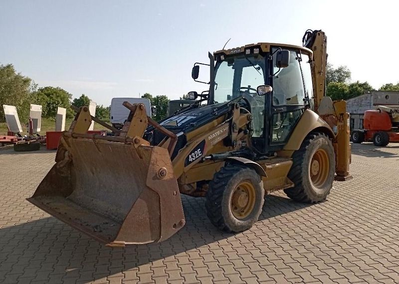 Caterpillar (2010) 432E - fotka 1 z 14