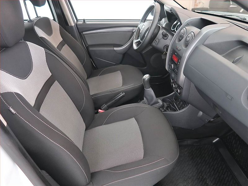 Dacia Duster (2017) 1.6 SCe, ČR,1.maj, Serv.kniha - fotka 9 z 17