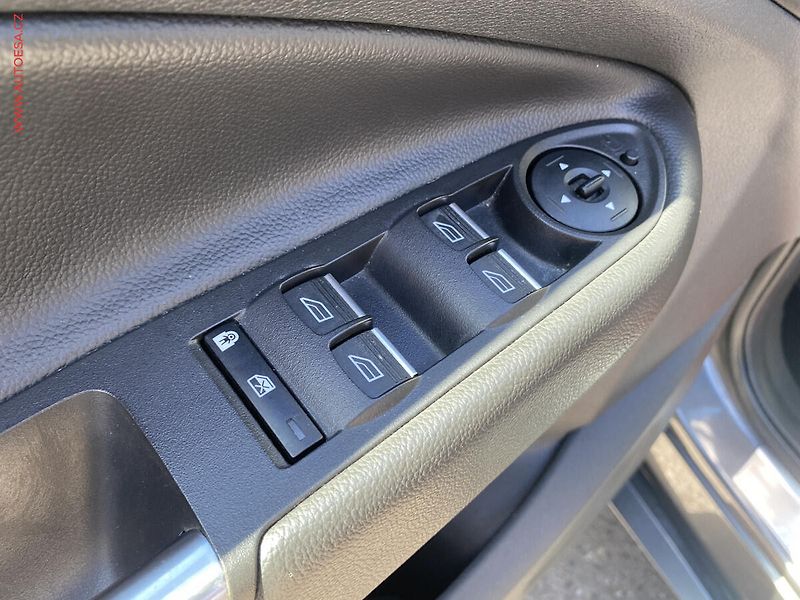 Ford Kuga (2017) 2.0TDCi 4x4, ČR, AT, bixen - fotka 13 z 17