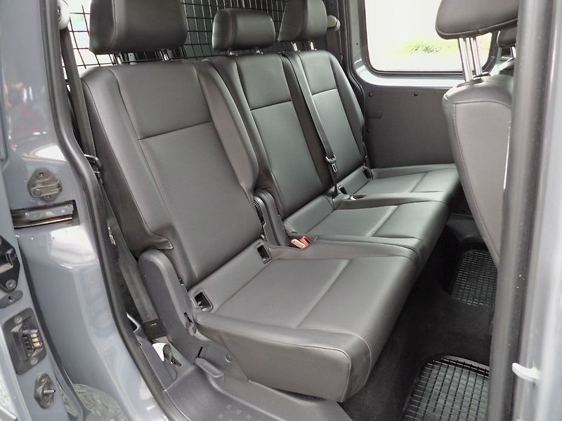 Volkswagen Caddy 2.0TDI 110kW DSG Maxi Webasto - fotka 24 z 35