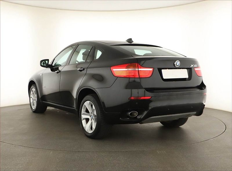BMW X6 (2010) xDrive40d, 4X4, Automat - fotka 4 z 15