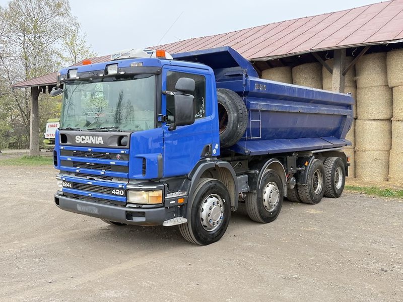 Scania Ostatní (2002) 124L 420 8x4 SKLÁPĚČ - fotka 1 z 20