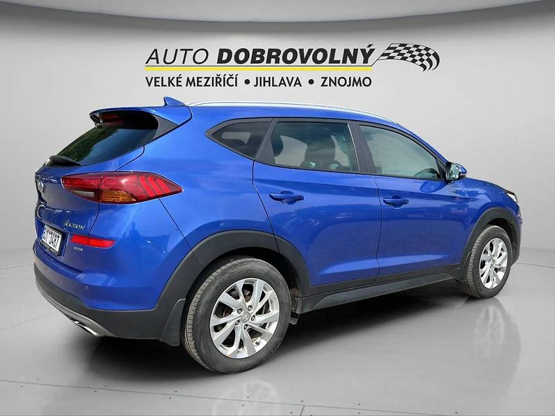 Hyundai Tucson 1,6 TGDI 130kW DCT 4WD Trikolo - fotka 8 z 40