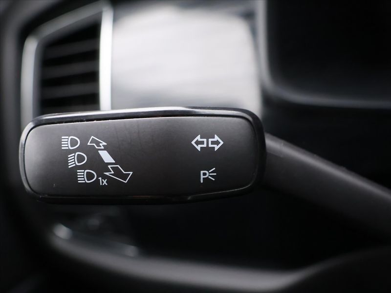 Škoda Kodiaq Scout 2,0 TSI 140kW DSG 4x4 CZ - fotka 19 z 38