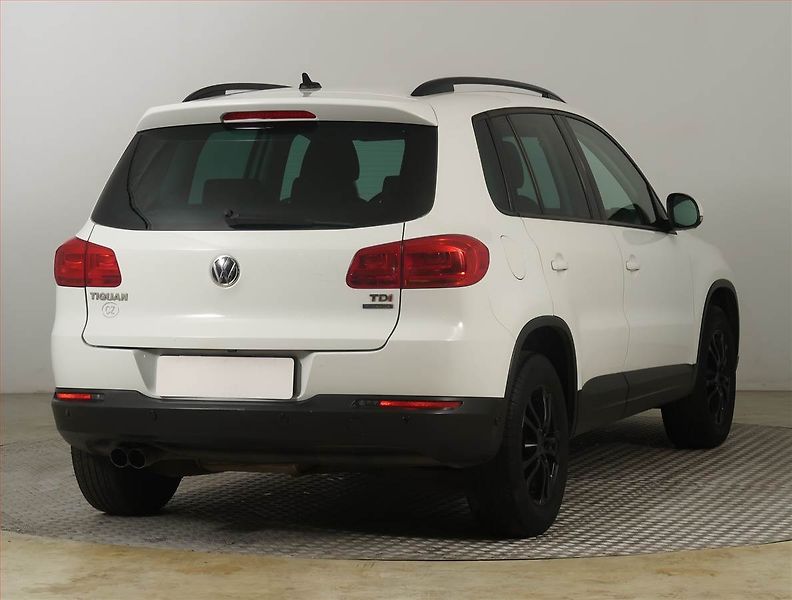 Volkswagen Tiguan (2014) 2.0 TDI, Navi, Tempomat - fotka 5 z 22