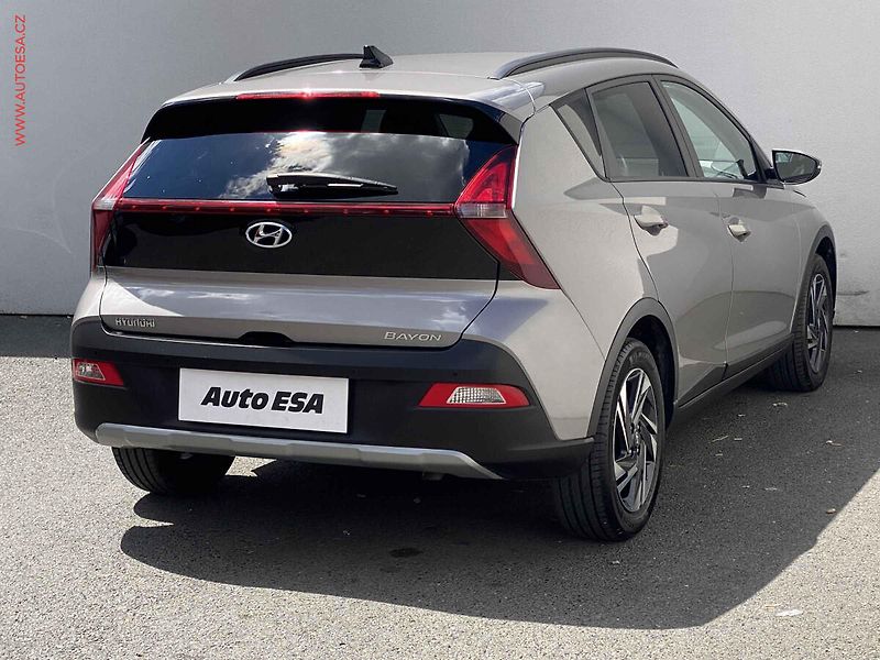 Hyundai Bayon (2023) 1.0 T-GDi, 2.maj,ČR, Smart - fotka 4 z 18