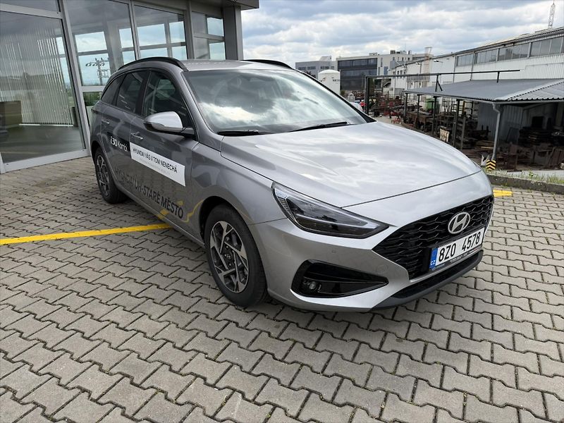 Hyundai i30 (2026) 1,6 T-GDI MHEV 7st. DCT  STYLE - fotka 7 z 12