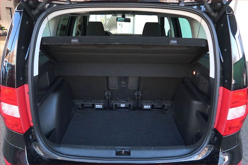 Škoda Yeti (2016) 1.2 TSI, Automat, Bi-Xenony - fotka 14 z 17