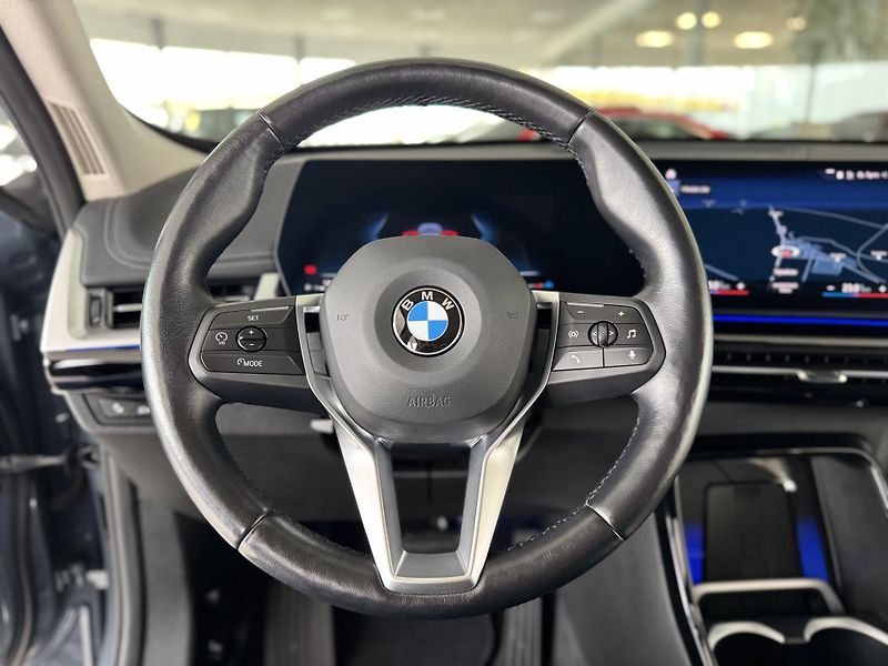 BMW X1 23d xDrive*xLine*KeyLess*DPH - fotka 10 z 37
