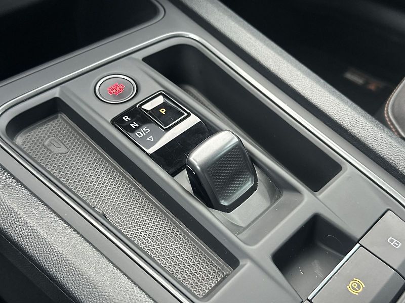Cupra Formentor (2024) 1.5 TSI DSG - fotka 16 z 35
