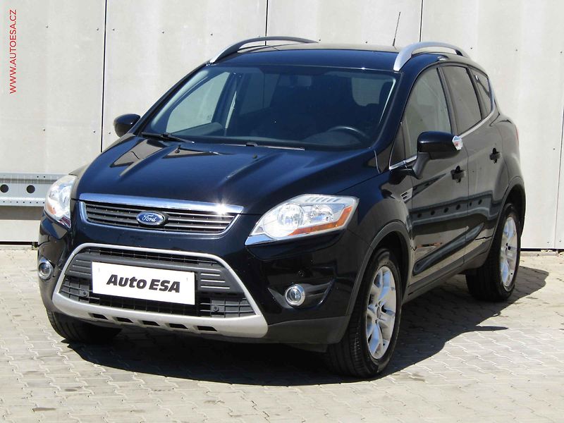 Ford Kuga (2011) 2.0 TDCi, AC, navi, park - fotka 3 z 19