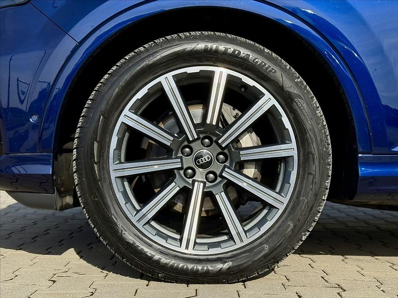 Audi Q7 3,0 TDI 210kW quattro S-line - fotka 10 z 34