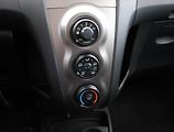 Toyota Yaris (2009) 1.0 VVT-i, ČR,1.maj - náhled 11