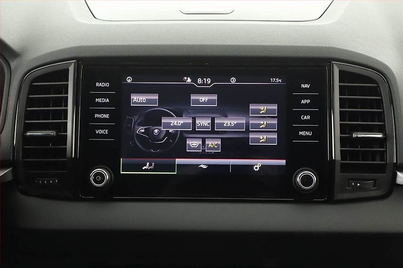 Škoda Karoq (2025) 2.0 TDI - fotka 14 z 18