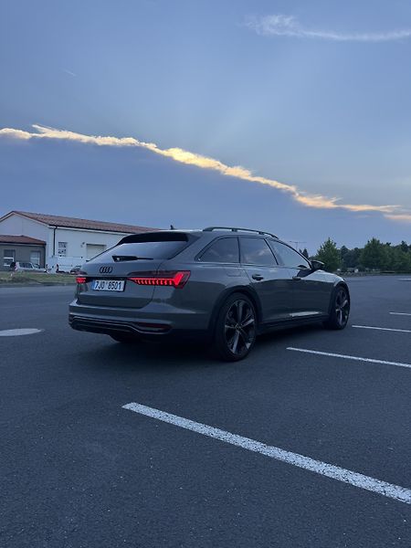 Audi A6 Allroad (2022) A6 55 TFSI  - fotka 4 z 10
