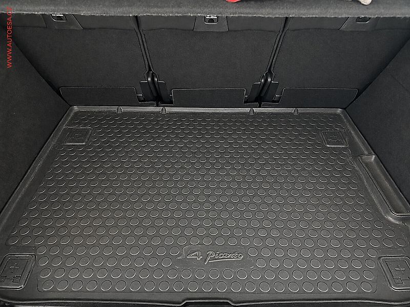 Citroën C4 Picasso (2012) 1.6VTi, AC, tempo - fotka 7 z 16