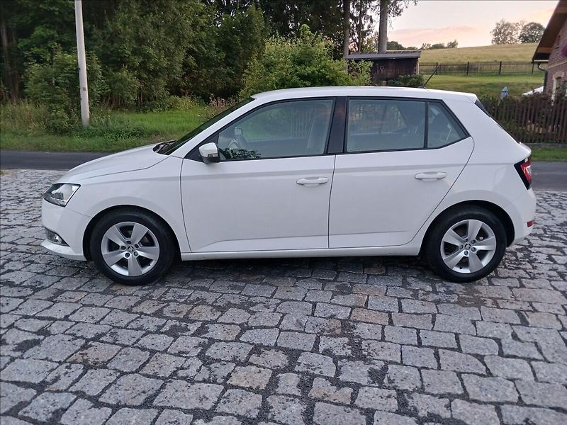 Škoda Fabia 1,0 III FC ACT, 1 Majitel - fotka 4 z 24