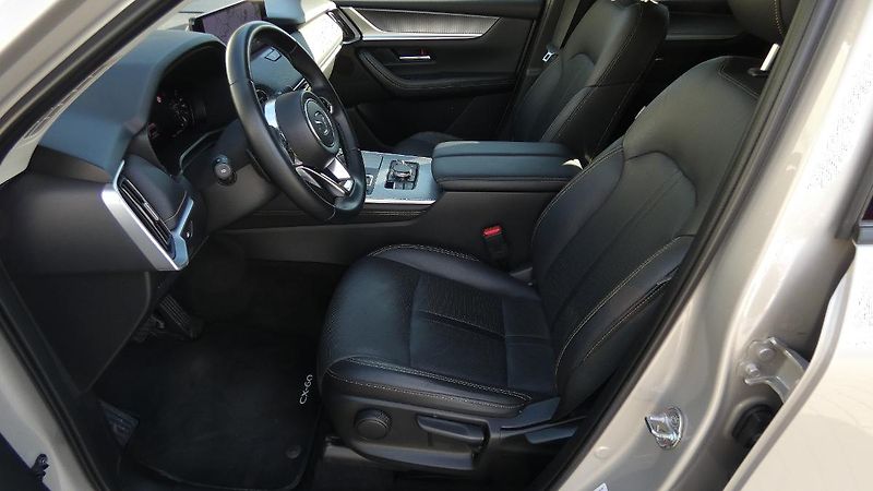 Mazda CX-60 2,5 l e-Skyactiv PHEV Homura - fotka 19 z 27