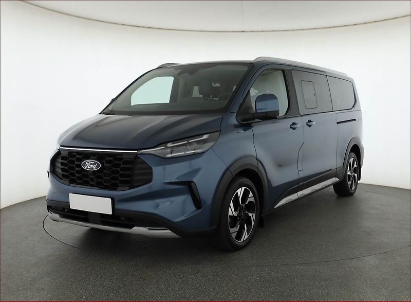 Ford Tourneo Custom (2025) Active 2.0 EcoBlue AWD, ČR - fotka 2 z 21
