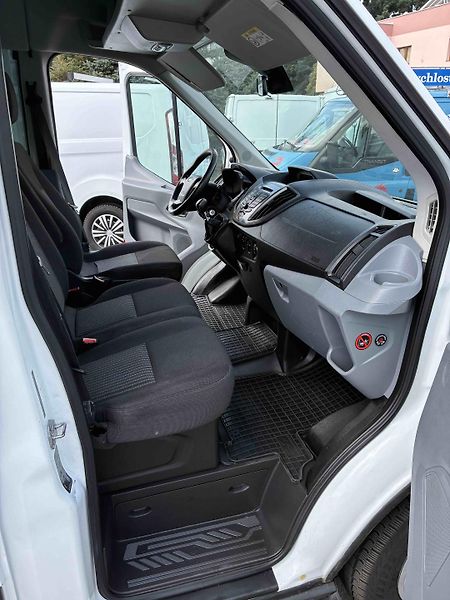 Ford Transit (2015) KLIMA + 9 MÍST - fotka 8 z 14