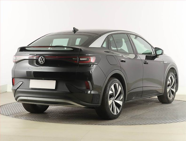 Volkswagen ID.5 (2022) Pro Perf. (82 kWh), SoH 93% - fotka 5 z 30