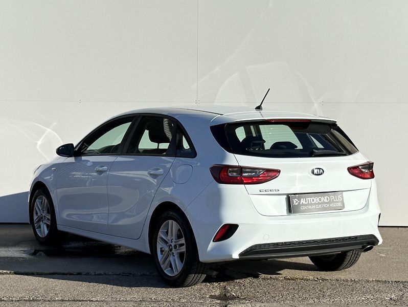 Kia Ceed 1.4 CVVT 73kW COOL - fotka 7 z 21