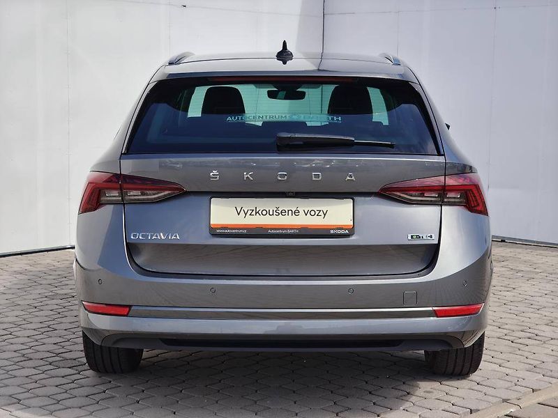 Škoda Octavia Style 7DSG 1,5TSI - fotka 23 z 24