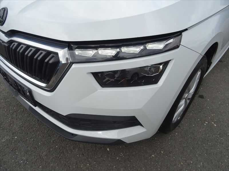 Škoda Kamiq 1,0 TSi 81 kW Business - fotka 31 z 37
