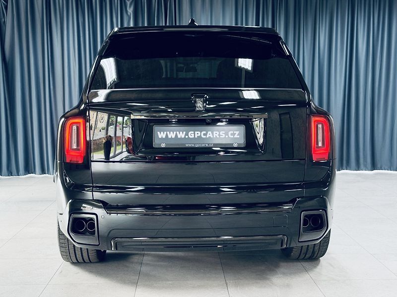 Rolls-Royce Cullinan (2026) Black*Bad*SHOOTING STARS*TIFFA - fotka 5 z 49
