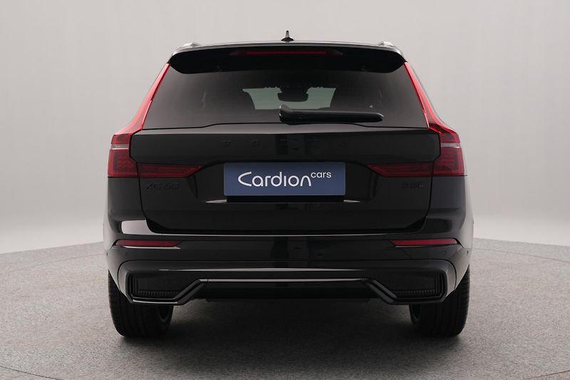 Volvo XC60 (2026) B5 AWD AUT ULTRA BLACK EDITION - fotka 11 z 24