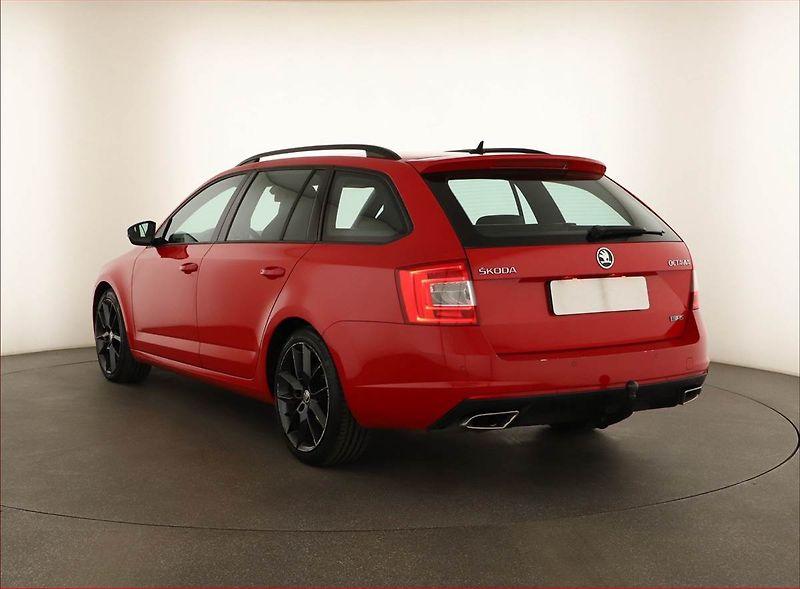Škoda Octavia (2015) RS 2.0 TDI, Automat - fotka 4 z 16