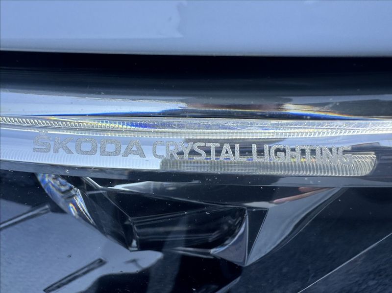 Škoda Scala 1,5 TSI MonteCarlo DPH 1maj ČR - fotka 10 z 50