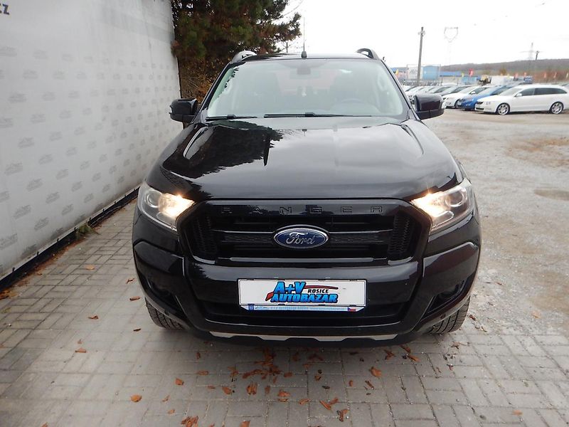 Ford Ranger 2.2 TDCi LIMITED 4x4 AUTOMAT - fotka 4 z 36