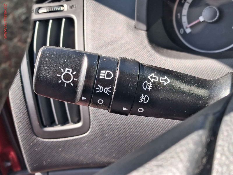 Kia Ceed (2010) 1.4 MPI, 1.maj,ČR, AC - fotka 16 z 17