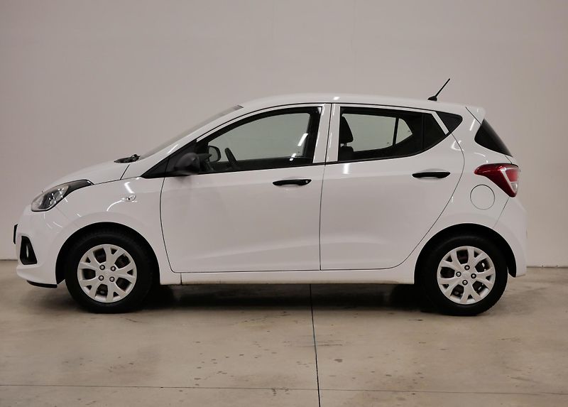 Hyundai i10 - fotka 3 z 22