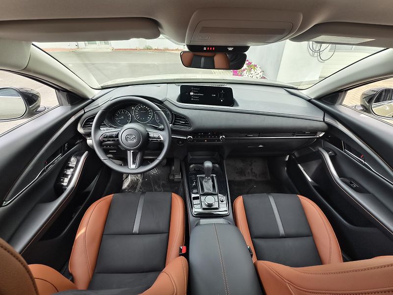 Mazda CX-30 (2026) 2.5i A/T. NAGISA edice - fotka 9 z 13